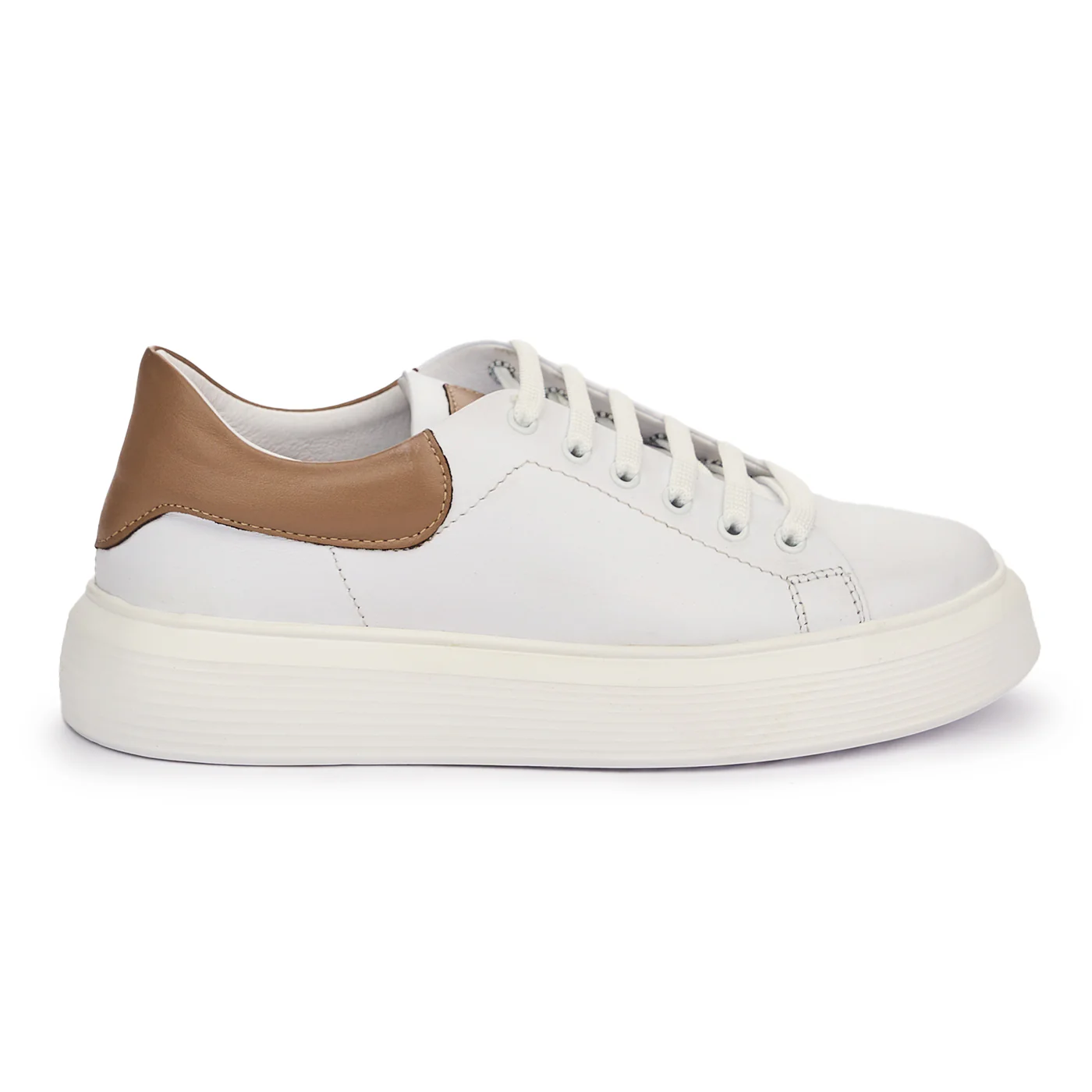 Pantofi dama din piele naturala alba 13092
