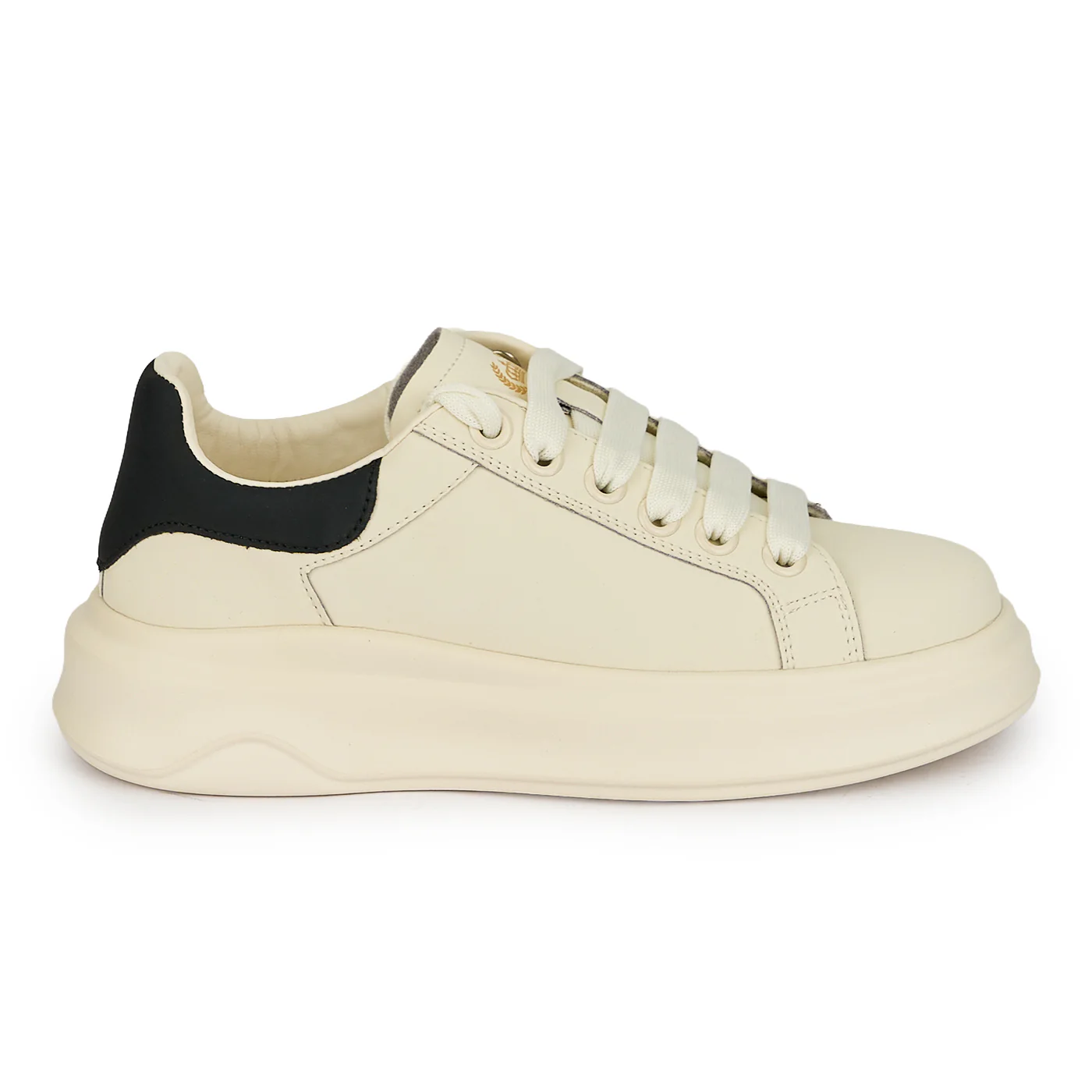 Pantofi dama din piele naturala alba 19249