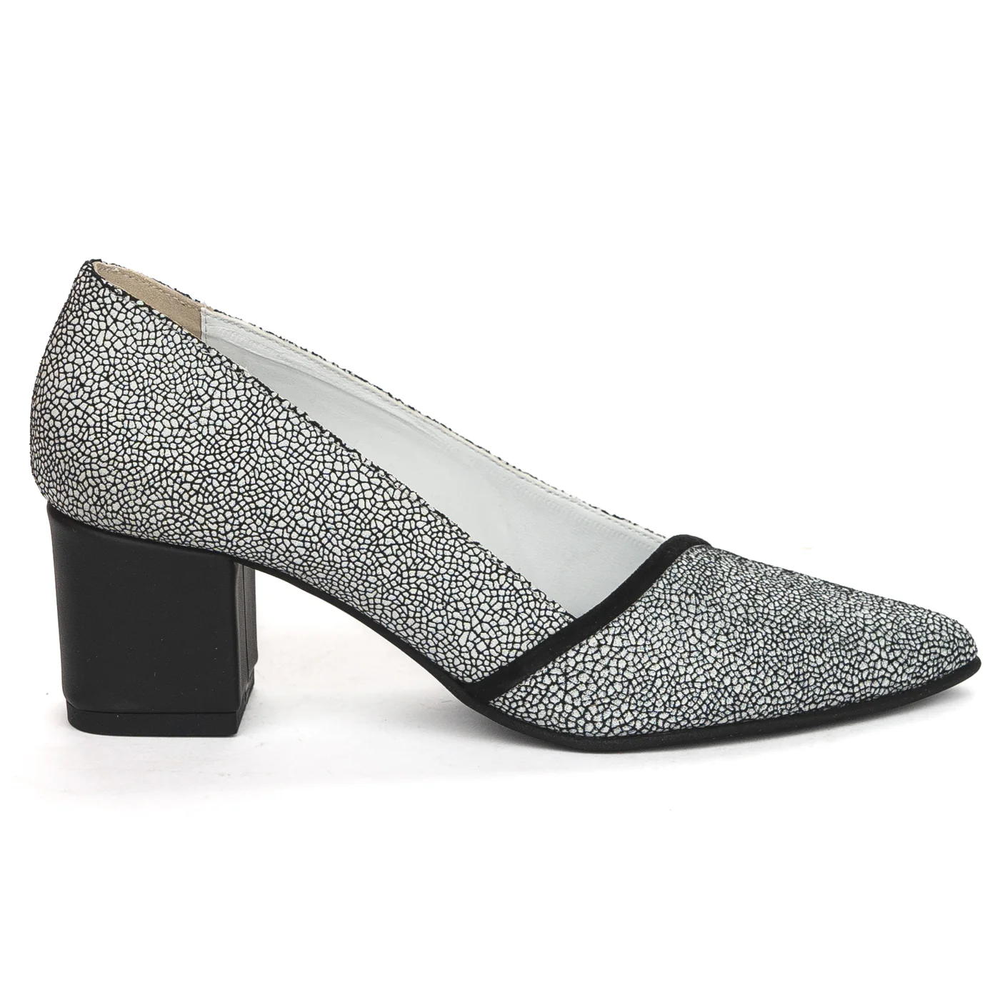 Pantofi dama din piele naturala neagra cu toc gros 5.5 cm 13842