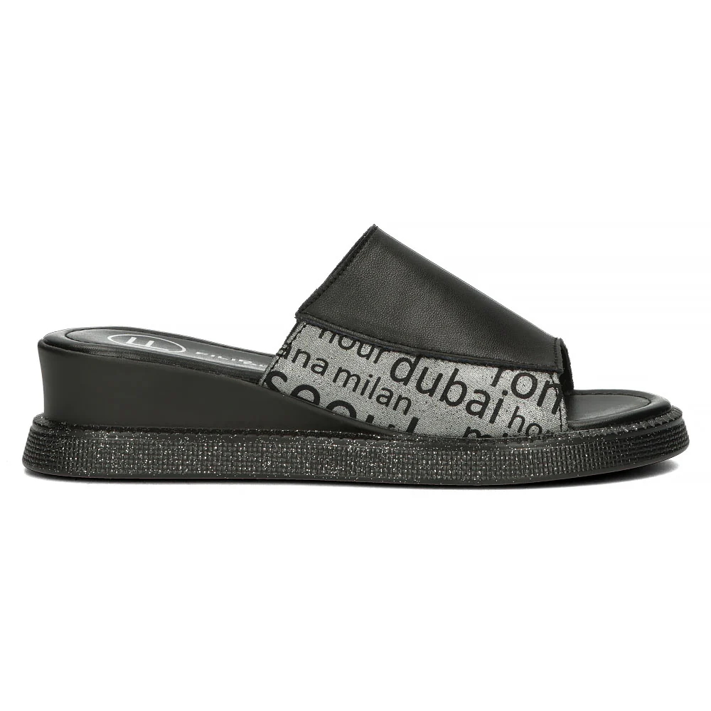 Papuc dama din piele naturala neagra cu talpa joasa 13331